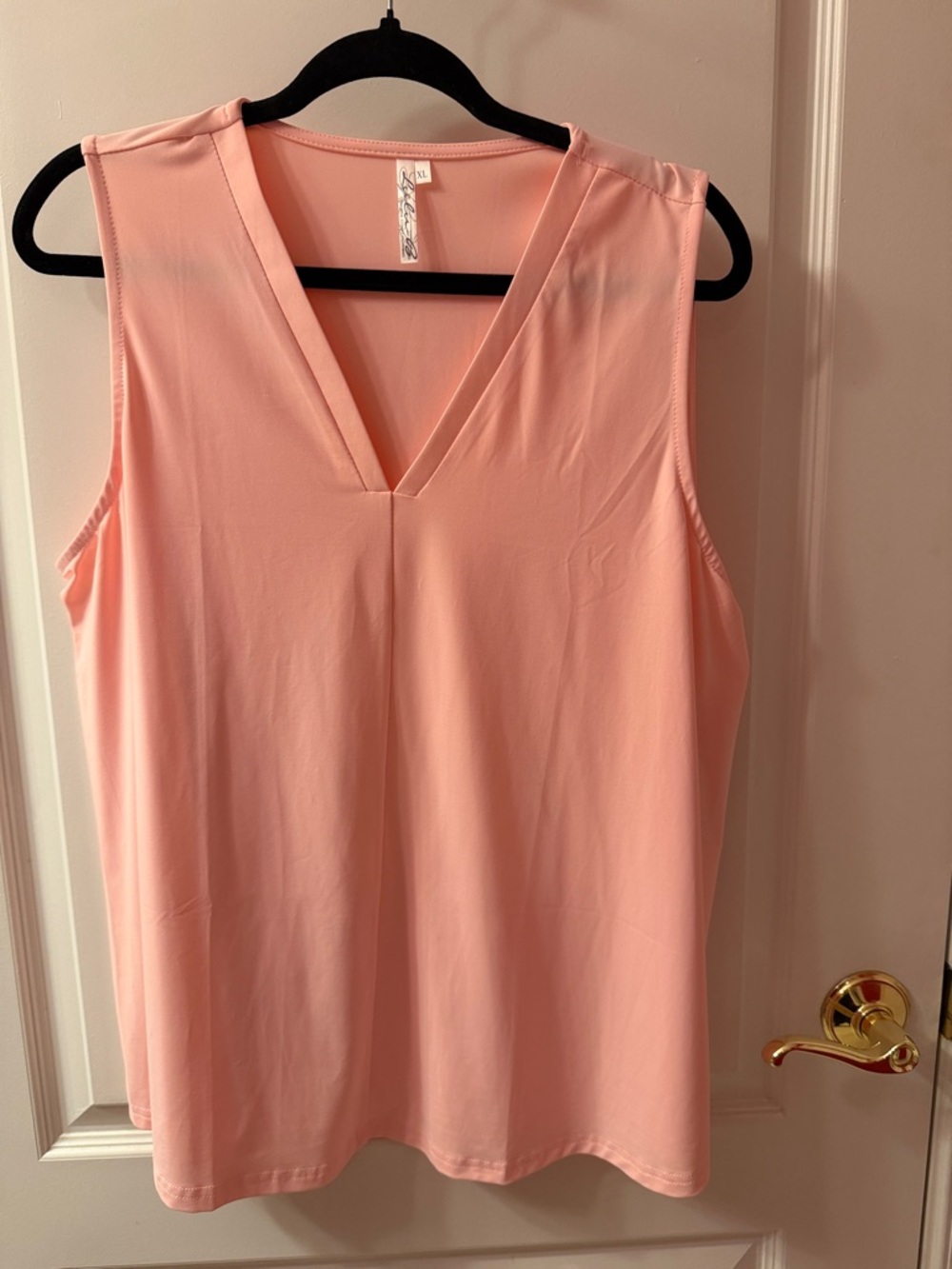 Lulu-B Sleeveless V-Neck Camisole in Light Pink